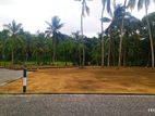 මීපේ නගරයෙන් බිම් කොටස්