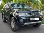 Mitshubishi Montero Sport 7 Seater Jeep- For Rent