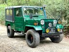 Mitsubishi 4DR Jeep 1972