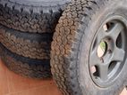 Mitsubishi 4dr5 Jeep 5 no 205/80/16 tyres with alloy wheels set