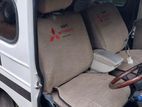 Mitsubishi 4dr5 Jeep front seat set