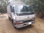 Mitsubishi Canter 2001