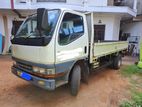 Mitsubishi Canter 2002