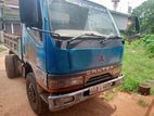 Mitsubishi Canter 2011