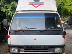 Mitsubishi Canter 1993