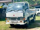 Mitsubishi Canter Lorry 1990