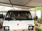 Mitsubishi Delica L300 1982