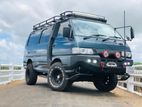 Mitsubishi Delica P45 1997