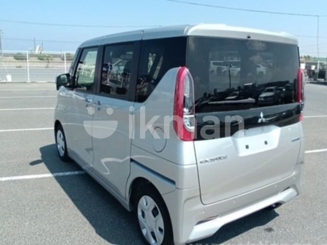 Mitsubishi Ek Space 2024 photo 2