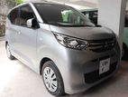 Mitsubishi eK Wagon 2023