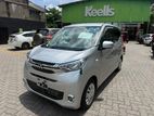 Mitsubishi eK Wagon 2025