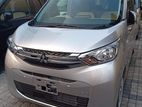 Mitsubishi eK Wagon M 2024