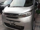 Mitsubishi eK Wagon M 2024