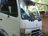 Mitsubishi Fuso 2010