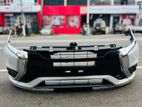 Mitsubishi GG2W Outlander Front Bumper (Complete)