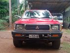 Mitsubishi L200 1992