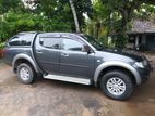 Mitsubishi L200 2015