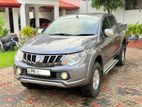 Mitsubishi L200 2016