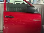 Mitsubishi L200 Door Panel ( 2008Y )
