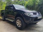 Mitsubishi L200 Double Cab 2011