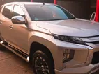 Mitsubishi L200 Full Option 2020
