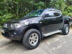 Mitsubishi L200 Mitshubishi 2011