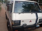 Mitsubishi L300 1981