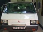 Mitsubishi L300 1981