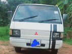 Mitsubishi L300 1983