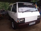 Mitsubishi L300 1985
