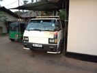 Mitsubishi L300 1986