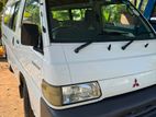 Mitsubishi L300 2013