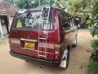 Mitsubishi L300 Delica 1985