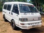 Mitsubishi L300 PO5 2000