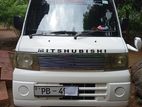 Mitsubishi LE-U61V Buddy Van 2002