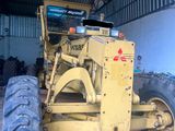 Mitsubishi MG330 12 Feet Motor Grader