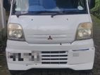 Mitsubishi Minicab 1999