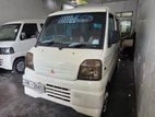 Mitsubishi Minicab 1999