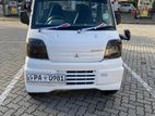 Mitsubishi Minicab 2000