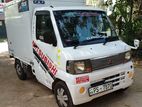 Mitsubishi Minicab 2007