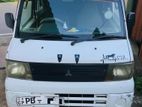 Mitsubishi Minicab U61 2003