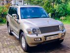 Mitsubishi Montero 2002