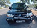 Mitsubishi Montero 2007