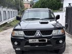 Mitsubishi Montero 2007