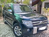 Mitsubishi Montero 2007