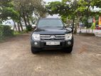 Mitsubishi Montero 2007