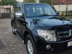 Mitsubishi Montero 2007