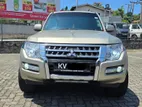 Mitsubishi Montero 2013