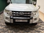 Mitsubishi Montero 2013
