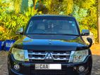 Mitsubishi Montero 2013